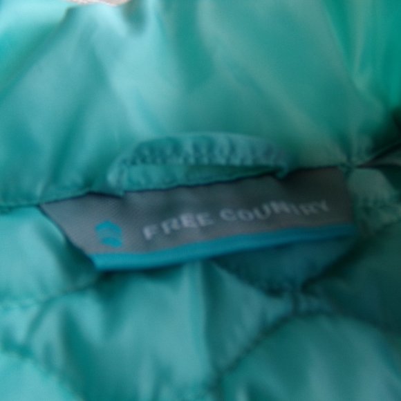 Teal Colored Vest - Picture 4 of 5